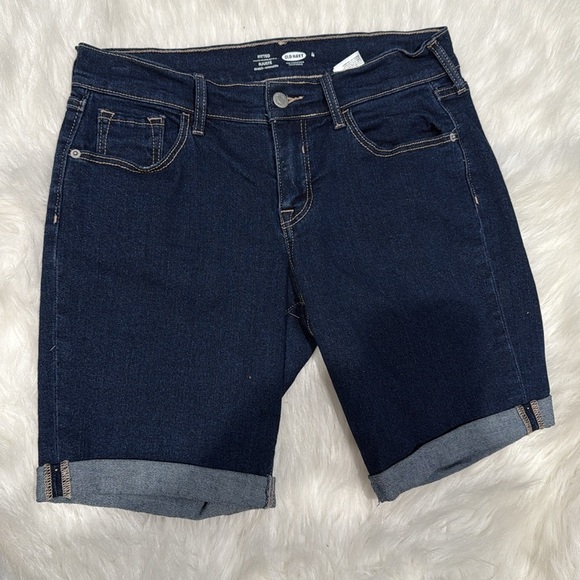 Old Navy Fitted Shorts - Picture 1 of 3